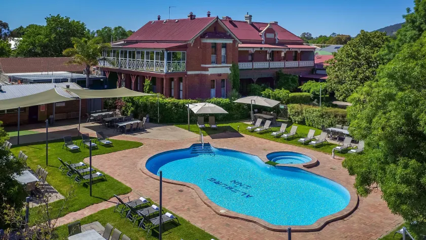 Alzburg Resort - Image 1