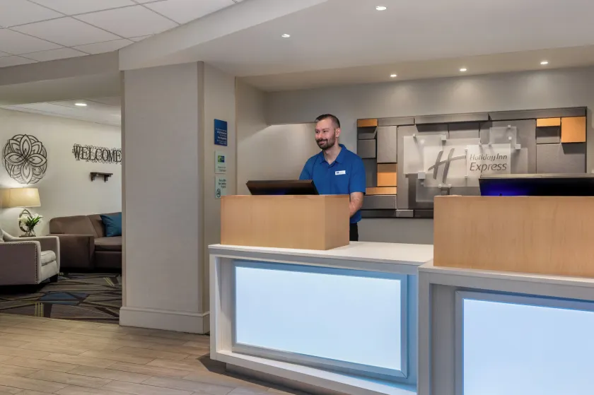 Holiday Inn Express Tallahassee by IHG - Reception