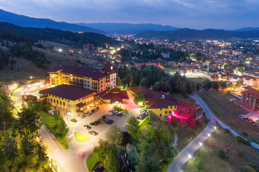 Grand Hotel Velingrad - Image 1