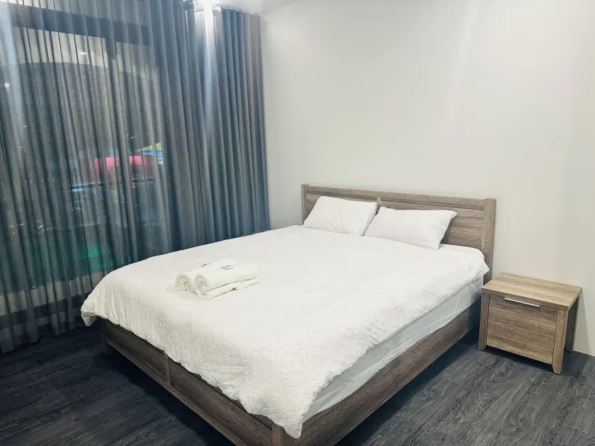 Exodus Dandenong Apartment Hotel - Image 1