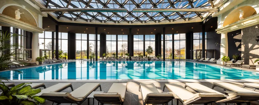 Kings' Valley Medical & Spa Hotel - Image 1