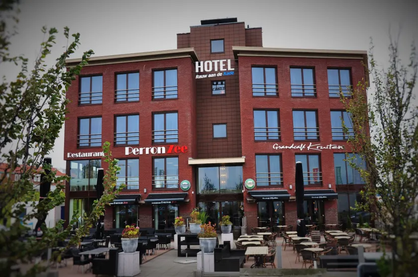 Hotel Rauw aan de Kade - Image 1