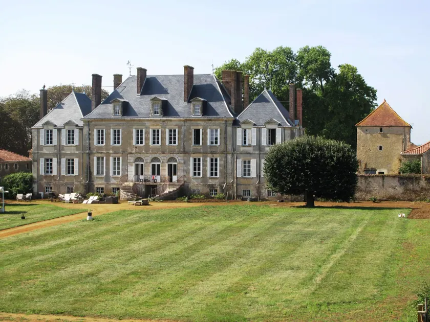 Château des Noces - Image 1