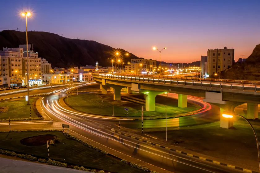 Al Jisr Hotel - Image 1