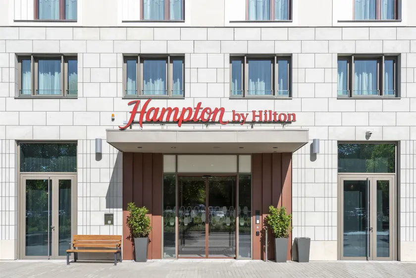 Hampton By Hilton Dresden City Centre - Image 1