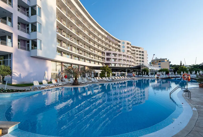 Hotel Neptun Beach - Image 1