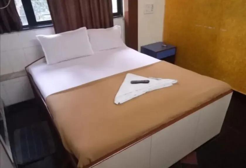 Summerland Guest House - Image 1
