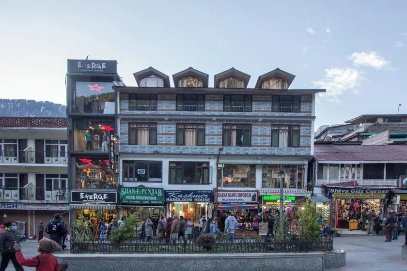 Hotel Vijayant - By The Mount Heaven - Image 1