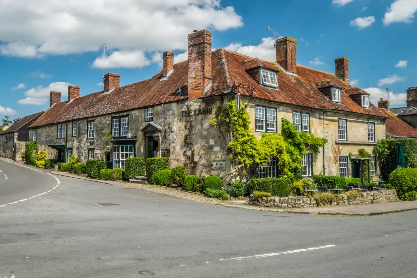 The Lamb Inn - Image 1