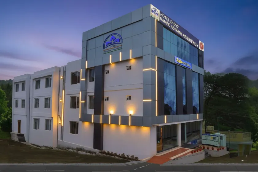 Townhouse Kodaikanal Hill Station Formerly Abirami Grand Inn - Image 1