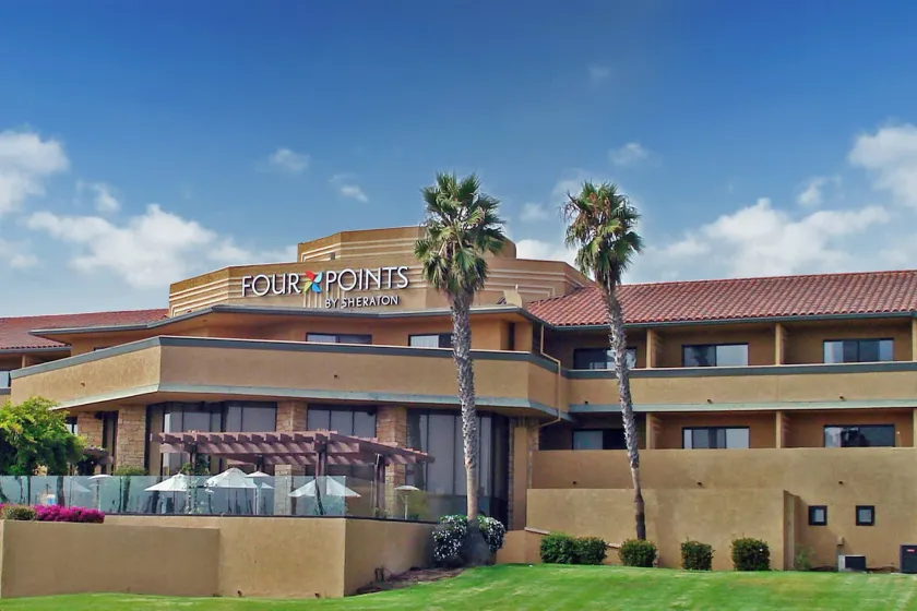 Four Points by Sheraton Ventura Harbor Resort - Image 1