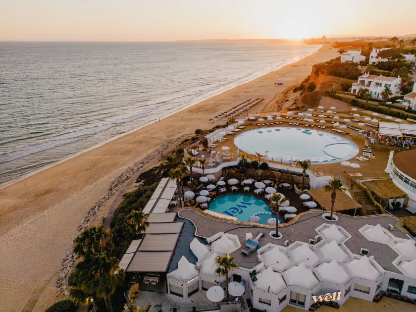 Vale Do Lobo Resort - Image 1