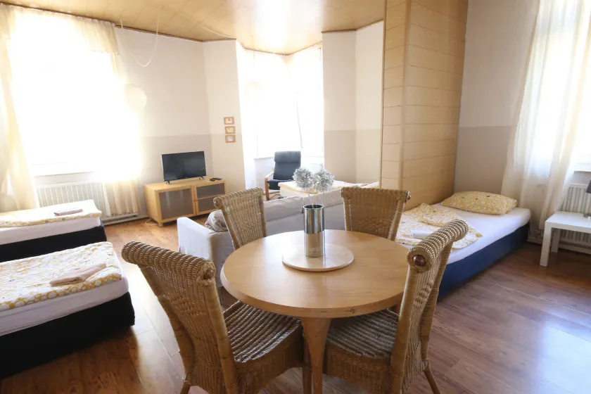 a-domo Apartments Oberhausen - Budget Apartments & Flats - short & longterm - single & grouptravel - Image 1