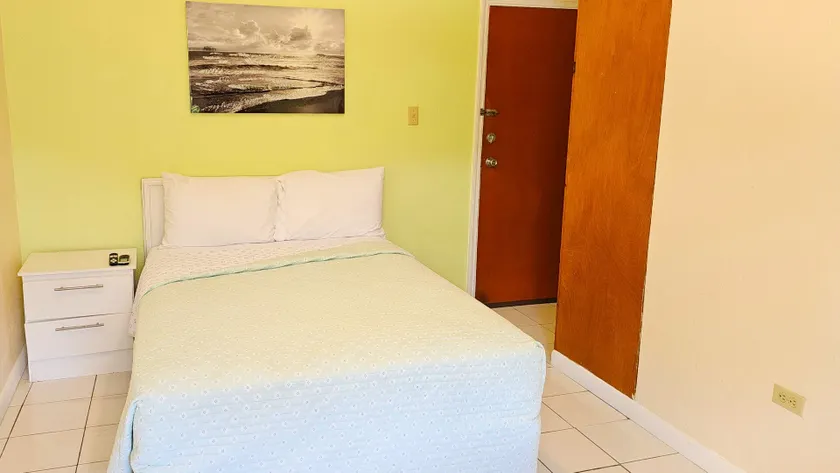 MIDTOWN MOTEL SXM - Image 1