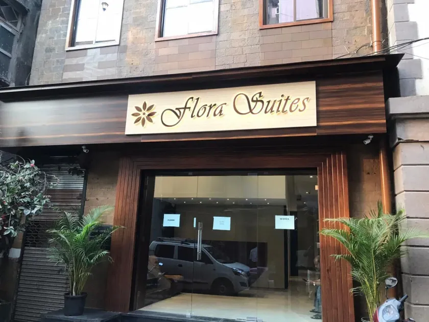 Hotel Flora Suites - Image 1