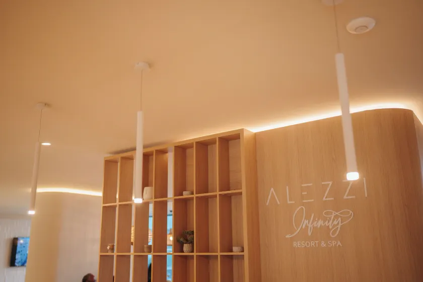 Alezzi Infinity Aparthotel & Spa - Rezeption