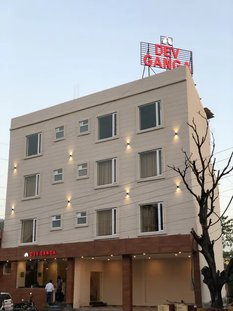 HOTEL DEV GANGA - Image 1