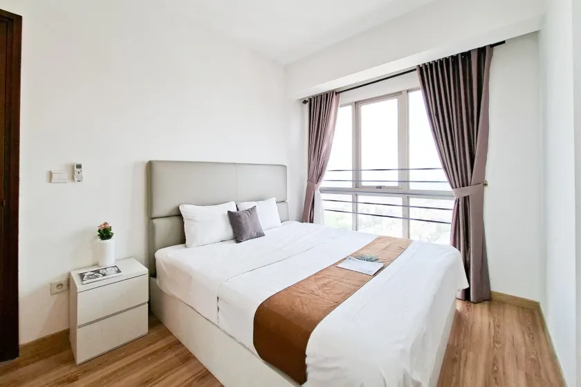 Cozy And Spacious 1Br At M-Town Signature Apartment - Image 1