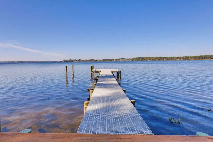 New Bern Home w/ Direct Access to Neuse River - Image 1