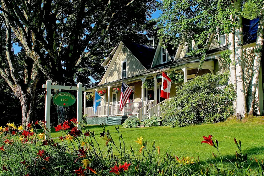 West Hill House B&B in Mad River Valley - Image 1