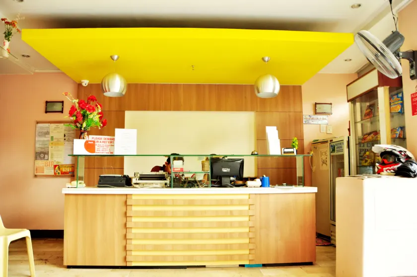 GV Hotel - Lapu-Lapu City - Image 1