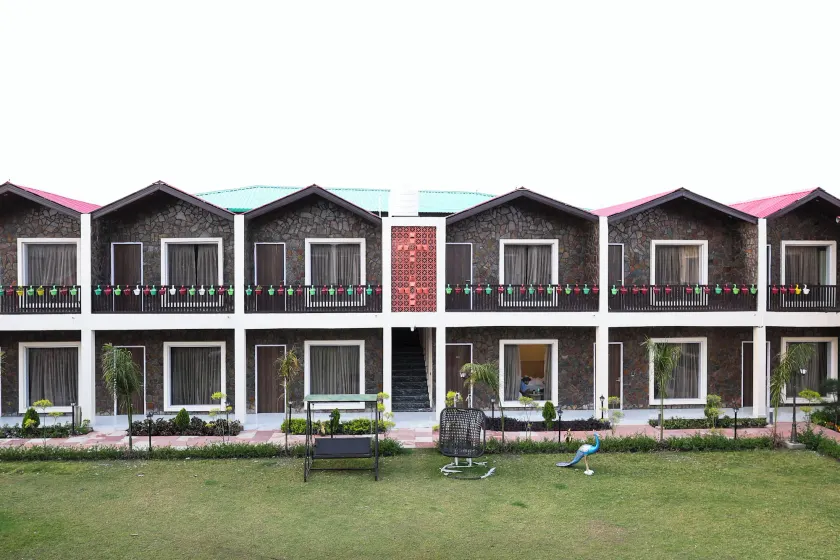 Tiger Aura Resort - Image 1