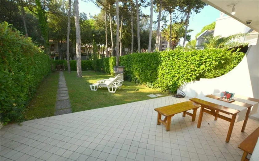 Villa a Lignano Pineta - Image 1