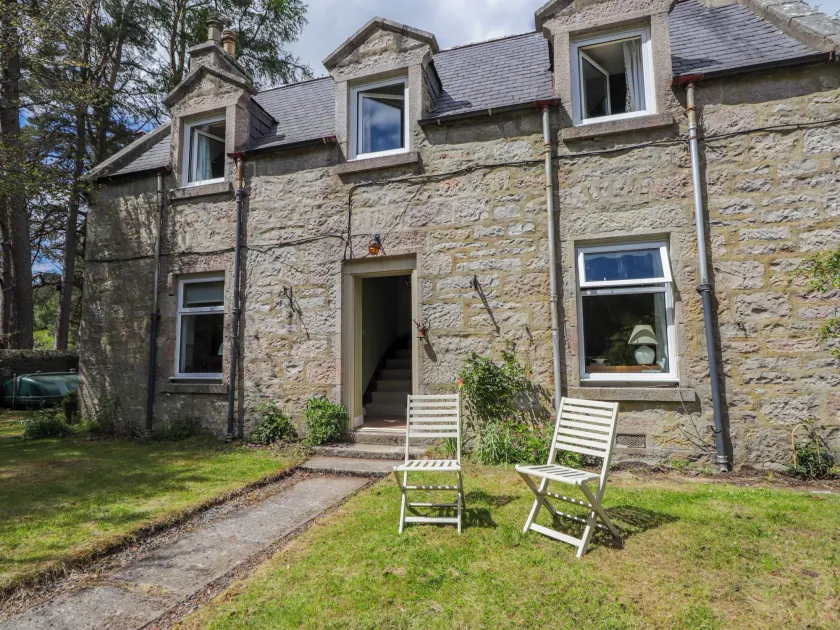 The Old School House - Image 1