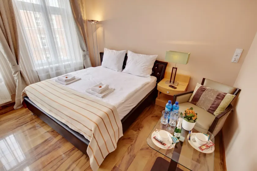 Jagiellonska 3 ApartHotel - Duze przestronne pokoje, centrum miasta, szybkie WiFi - Image 1