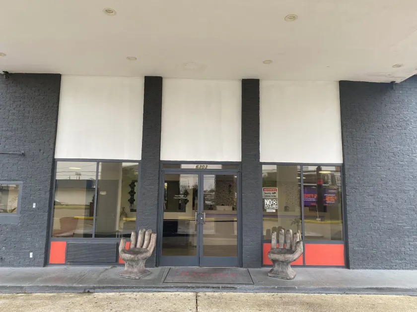 Hotel 10 Extended Stay - Image 1