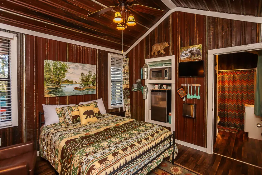 Yeti Cabin - Image 1