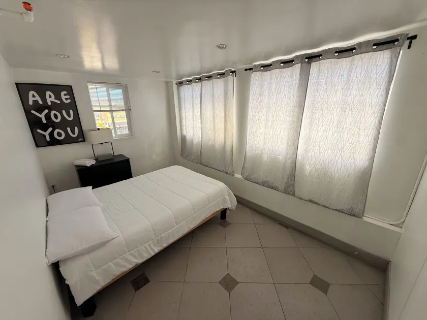Culver City Hostel - Image 1