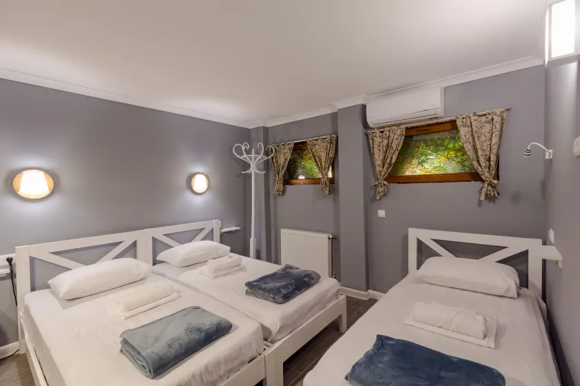 Batumi Surf Hostel - Image 1