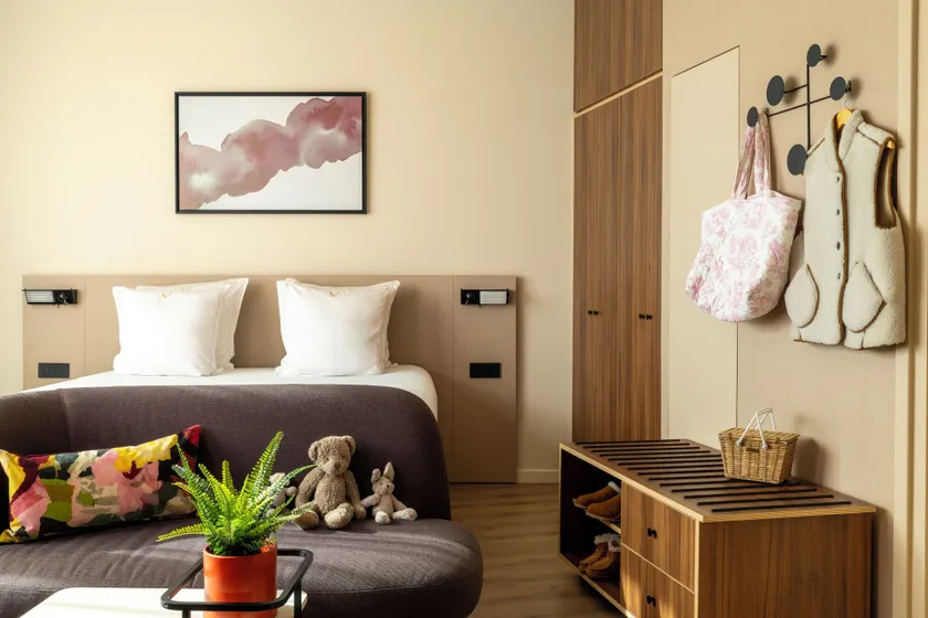 Yuna Montmartre - ApartHotel - Image 1