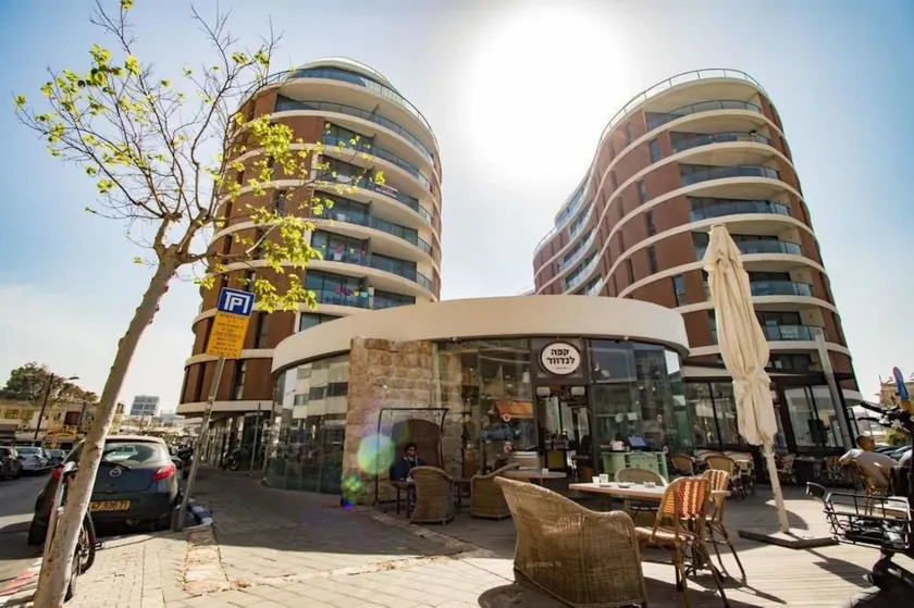 Sweethome26 Luxury Apt With Parking - Image 1