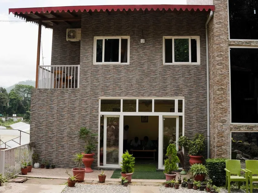 Damyanti Hotel And Resort - Image 1