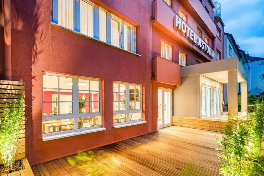 Hotel Astoria Bonn - Image 1