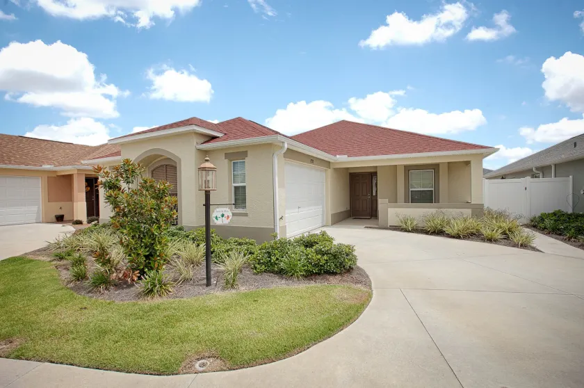Waterbury Place Home 3 Bedroom by The VIR Group - Image 1