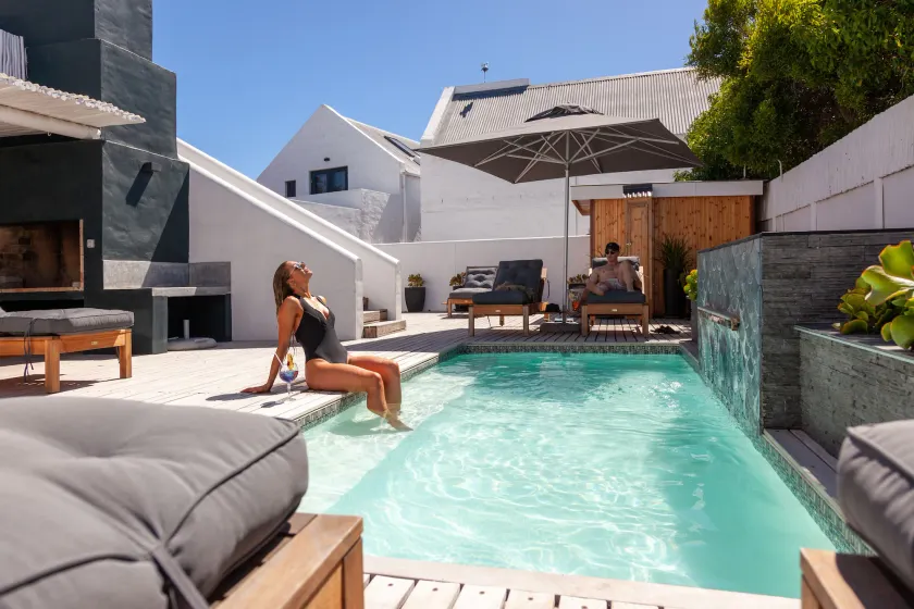 Abalone Hotel & Villas - Image 1