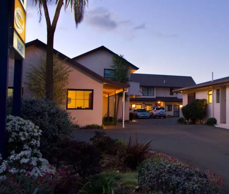 Arrow Motel - Image 1