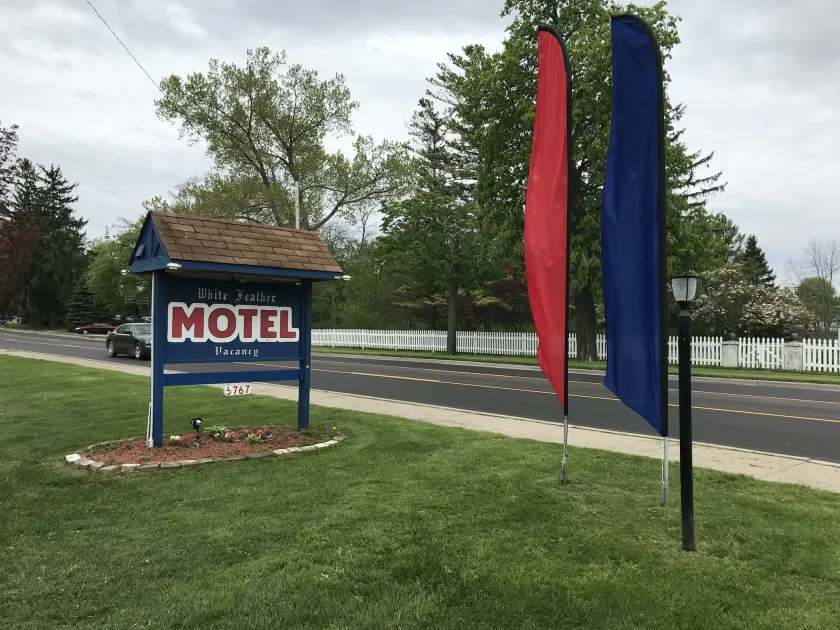 White Feather Motel - Image 1