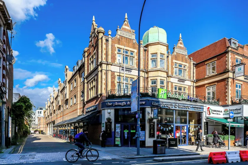 Holiday Inn Express London - Hammersmith - Image 1