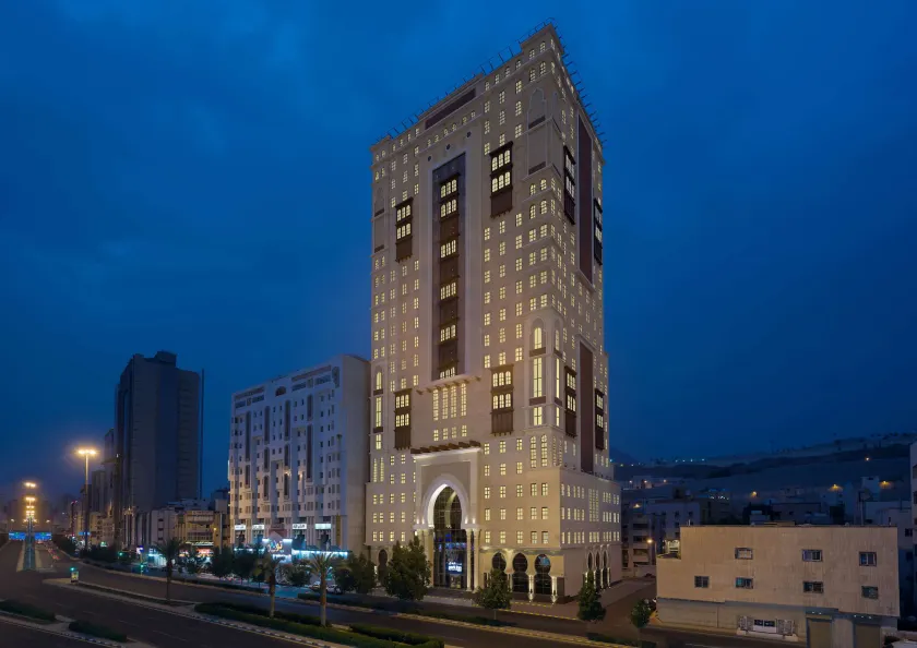 Park Inn by Radisson Makkah Aziziyah - Image 1