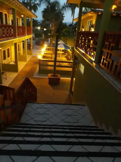 Hotel Azteca Inn - Image 1