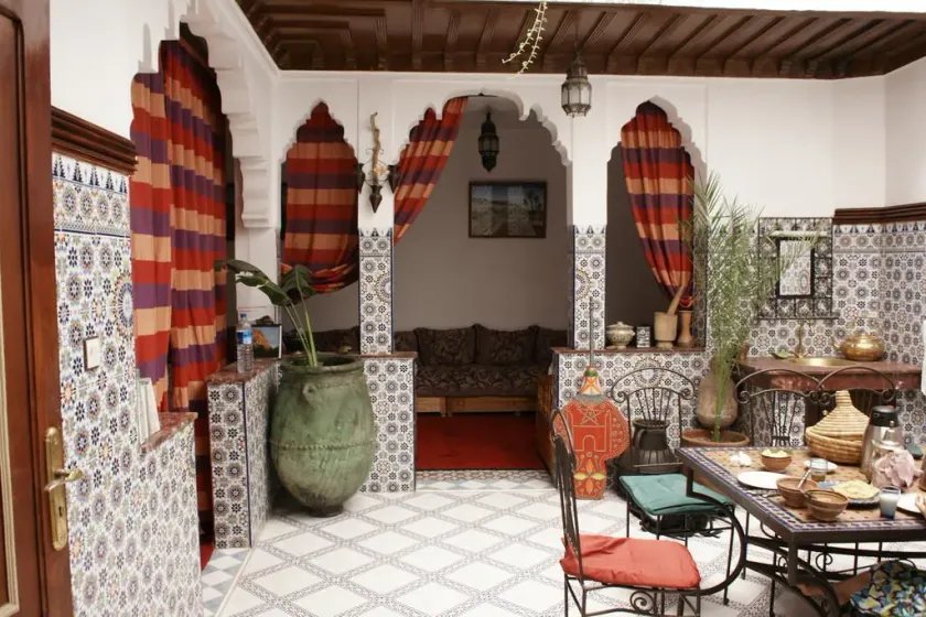 Riad taddert - Image 1