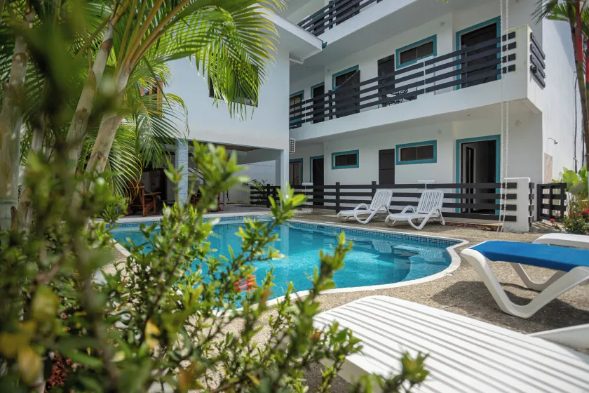 Inn On The Park - Image 1