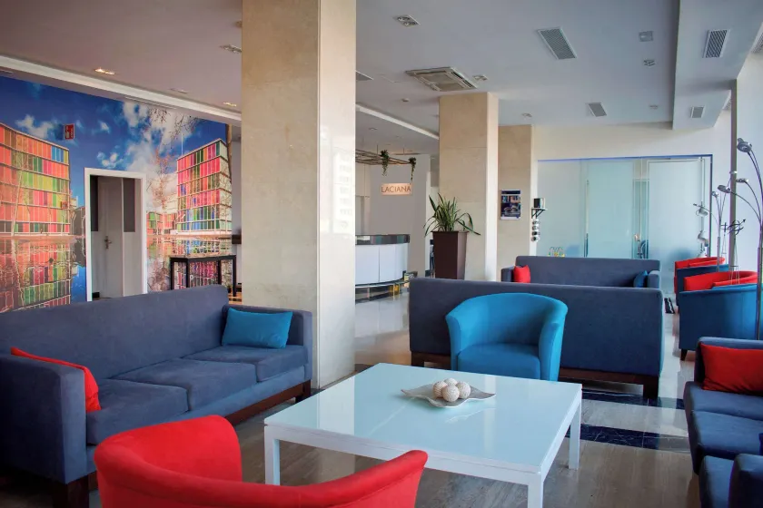 Hotel Zentral León - Image 1
