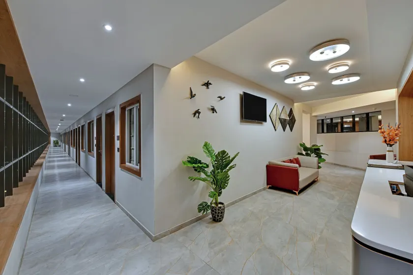 Regenta Inn Motikhavdi Jamnagar - Lobby