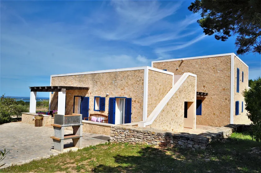 Siamoformentera Valentina - Image 1