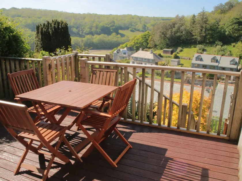 Lowena Cottage - Image 1